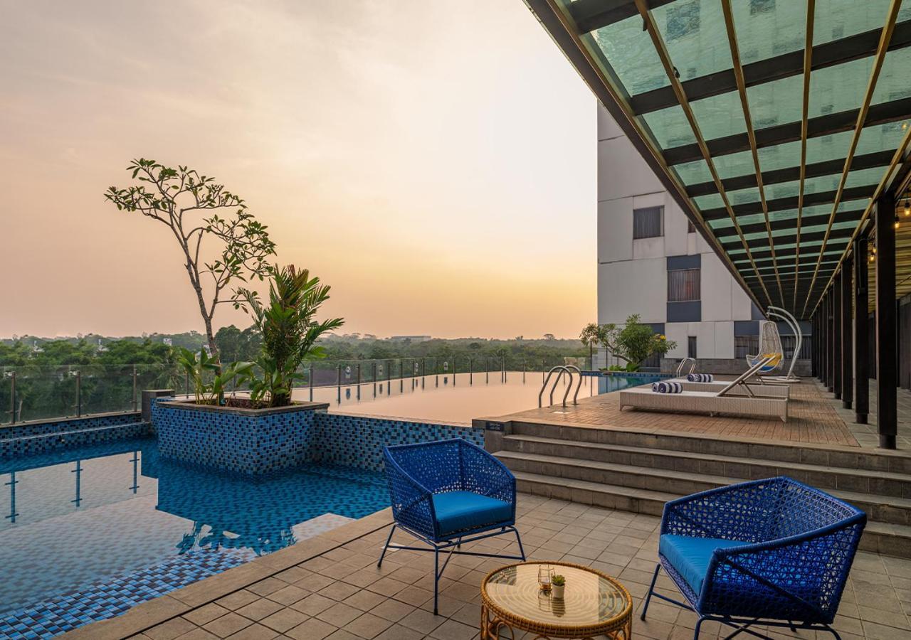 Prime Park Hotel & Convention Pekanbaru Exterior photo