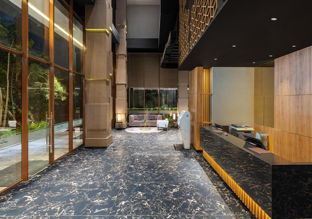 Prime Park Hotel & Convention Pekanbaru Exterior photo