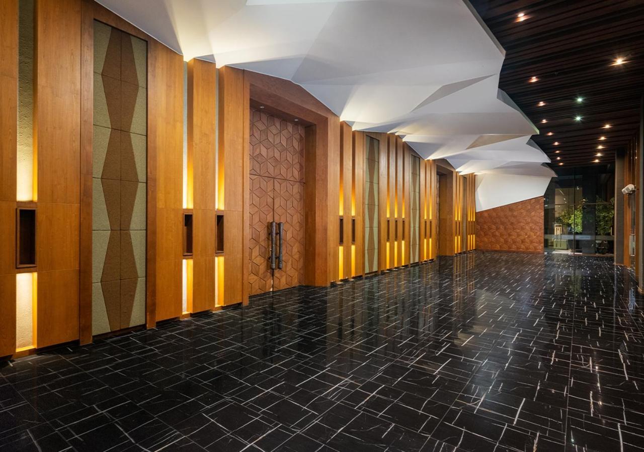 Prime Park Hotel & Convention Pekanbaru Exterior photo