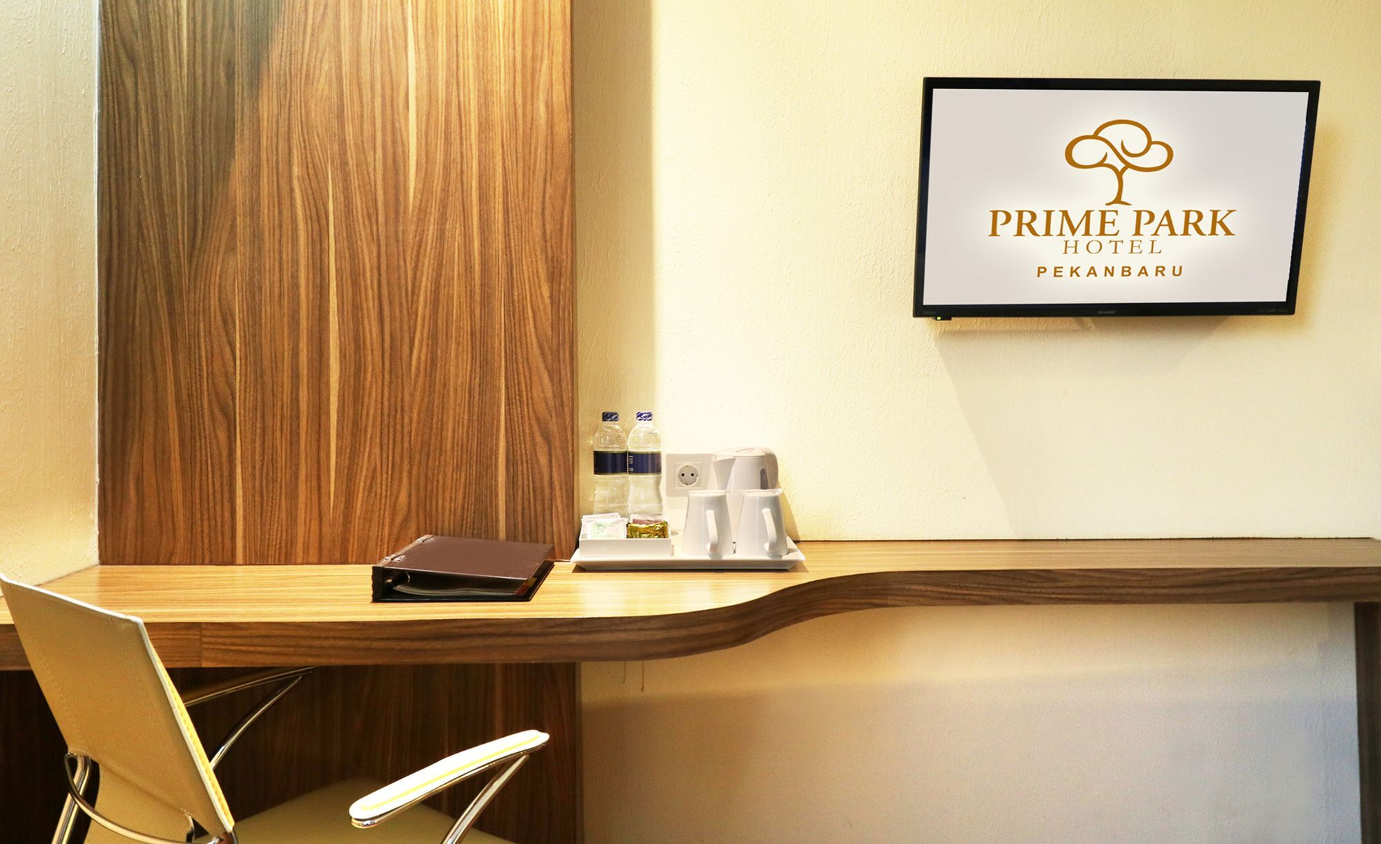 Prime Park Hotel & Convention Pekanbaru Exterior photo