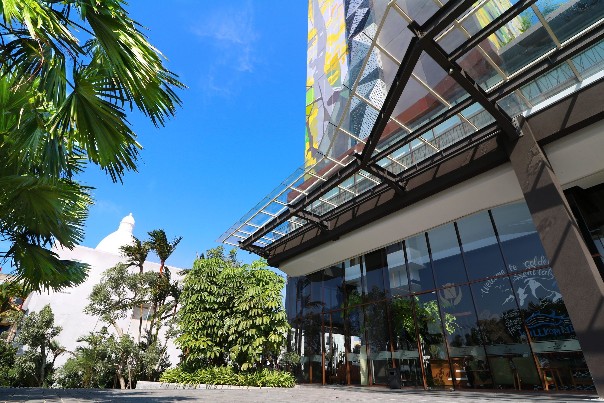 Prime Park Hotel & Convention Pekanbaru Exterior photo